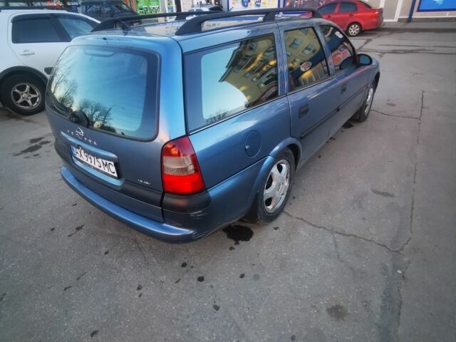 Синій Опель Вектра, об'ємом двигуна 1.8 л та пробігом 410 тис. км за 2600 $, фото 2 на Automoto.ua