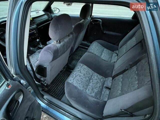 Синій Опель Вектра, об'ємом двигуна 1.6 л та пробігом 272 тис. км за 2700 $, фото 6 на Automoto.ua