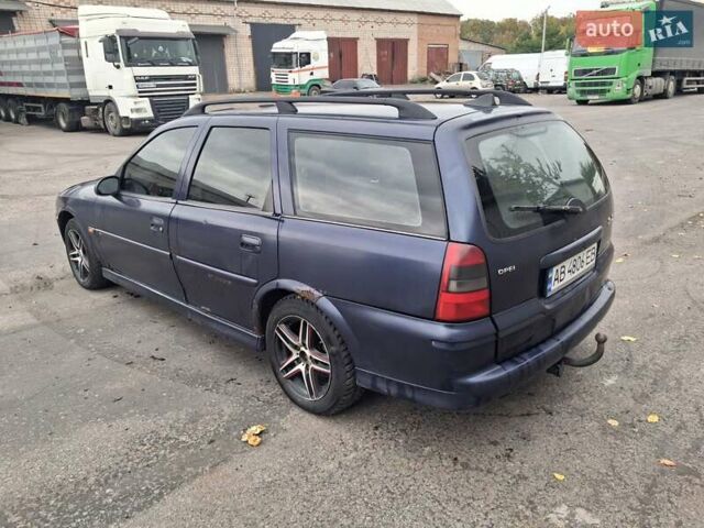 Синій Опель Вектра, об'ємом двигуна 2 л та пробігом 400 тис. км за 2300 $, фото 10 на Automoto.ua