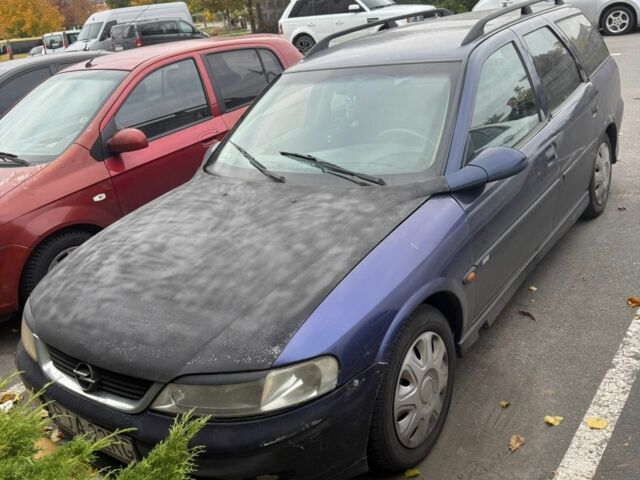 Опель Вектра 1999 в Александровке на Automoto.ua Синий Опель Вектра, объемом двигателя 2 л и пробегом 360 тыс. км за 1426 $, фото 2 на Automoto.ua