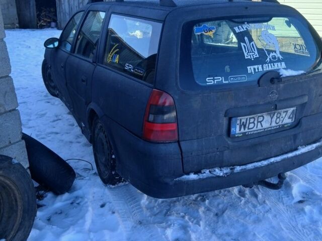 Синій Опель Вектра, об'ємом двигуна 2 л та пробігом 400 тис. км за 800 $, фото 3 на Automoto.ua