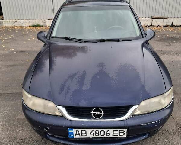 Синій Опель Вектра, об'ємом двигуна 2 л та пробігом 400 тис. км за 2300 $, фото 4 на Automoto.ua