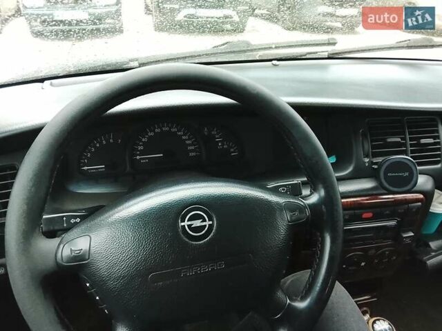 Синій Опель Вектра, об'ємом двигуна 1.8 л та пробігом 550 тис. км за 1600 $, фото 6 на Automoto.ua