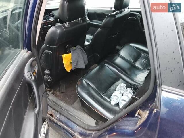 Синій Опель Вектра, об'ємом двигуна 1.8 л та пробігом 550 тис. км за 1600 $, фото 4 на Automoto.ua