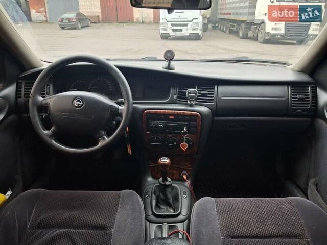 Синій Опель Вектра, об'ємом двигуна 2 л та пробігом 400 тис. км за 2300 $, фото 12 на Automoto.ua