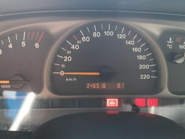 Синий Опель Вектра, объемом двигателя 0 л и пробегом 348 тыс. км за 1900 $, фото 3 на Automoto.ua