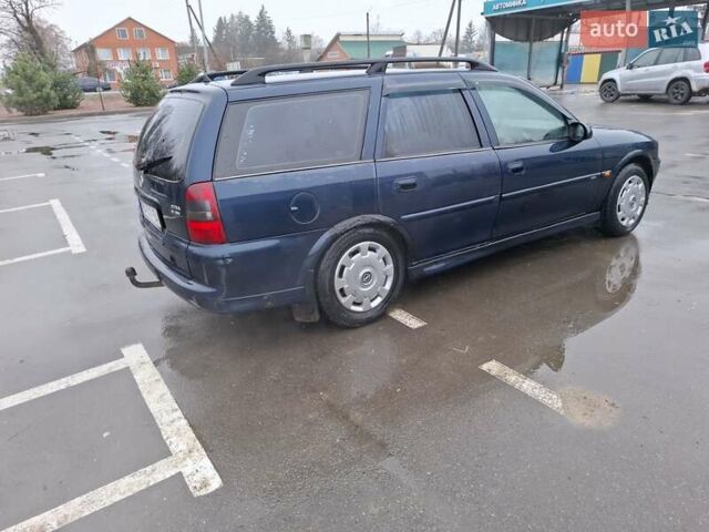 Синій Опель Вектра, об'ємом двигуна 1.8 л та пробігом 335 тис. км за 1750 $, фото 3 на Automoto.ua