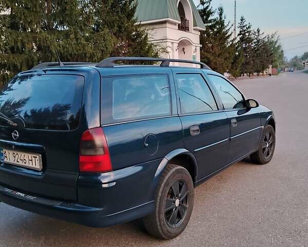 Синій Опель Вектра, об'ємом двигуна 2 л та пробігом 518 тис. км за 3000 $, фото 5 на Automoto.ua