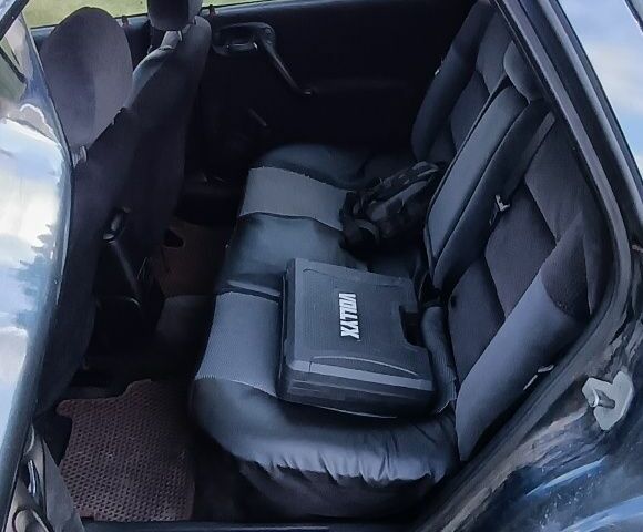 Опель Вектра 2000 в Владимирце на Automoto.ua Синий Опель Вектра, объемом двигателя 1.6 л и пробегом 555 тыс. км за 1750 $, фото 6 на Automoto.ua