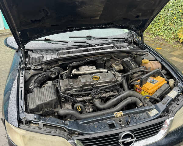 Опель Вектра 2000 в Городке на Automoto.ua Синий Опель Вектра, объемом двигателя 2.17 л и пробегом 430 тыс. км за 1400 $, фото 7 на Automoto.ua