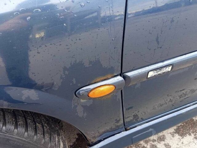 Синій Опель Вектра, об'ємом двигуна 1.6 л та пробігом 200 тис. км за 2200 $, фото 11 на Automoto.ua