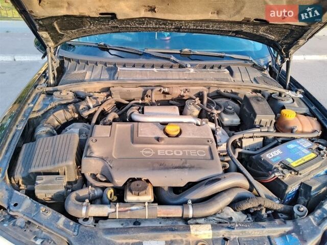 Синій Опель Вектра, об'ємом двигуна 2 л та пробігом 549 тис. км за 2500 $, фото 6 на Automoto.ua
