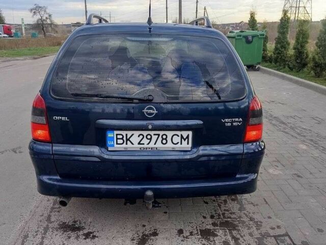 Синій Опель Вектра, об'ємом двигуна 1.6 л та пробігом 200 тис. км за 2200 $, фото 13 на Automoto.ua