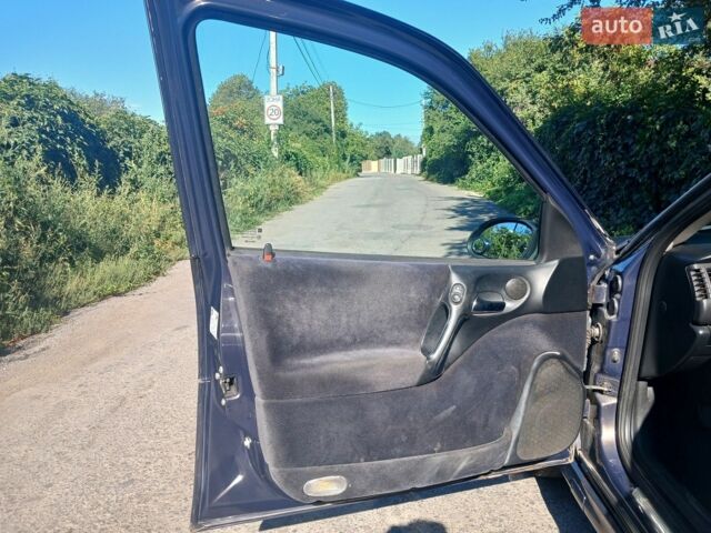 Синій Опель Вектра, об'ємом двигуна 1.6 л та пробігом 457 тис. км за 1999 $, фото 14 на Automoto.ua