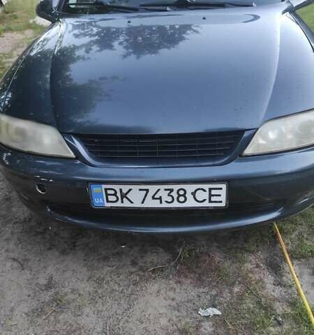 Синій Опель Вектра, об'ємом двигуна 1.8 л та пробігом 228 тис. км за 2919 $, фото 4 на Automoto.ua