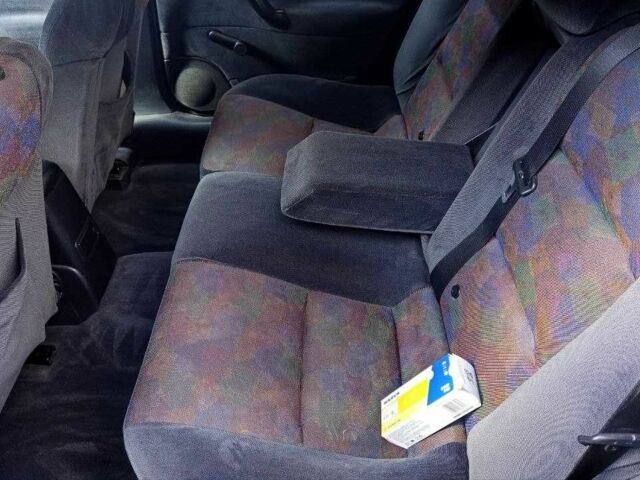 Синій Опель Вектра, об'ємом двигуна 1.6 л та пробігом 200 тис. км за 2200 $, фото 2 на Automoto.ua