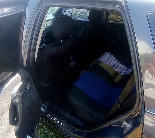 Синій Опель Вектра, об'ємом двигуна 2 л та пробігом 0 тис. км за 2100 $, фото 9 на Automoto.ua
