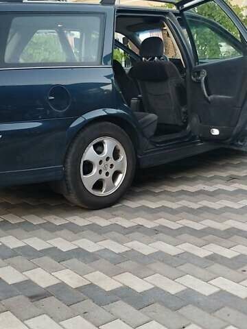 Синій Опель Вектра, об'ємом двигуна 2 л та пробігом 361 тис. км за 3000 $, фото 9 на Automoto.ua