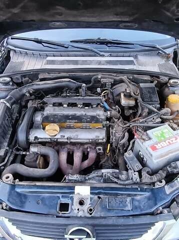 Синій Опель Вектра, об'ємом двигуна 1.6 л та пробігом 250 тис. км за 1800 $, фото 7 на Automoto.ua