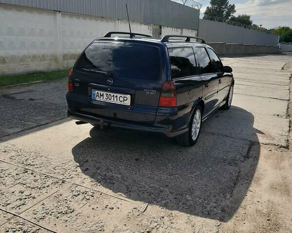 Синий Опель Вектра, объемом двигателя 1.6 л и пробегом 249 тыс. км за 3200 $, фото 12 на Automoto.ua