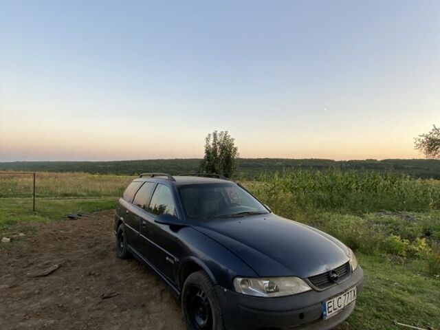 Синий Опель Вектра, объемом двигателя 2.2 л и пробегом 400 тыс. км за 799 $, фото 7 на Automoto.ua