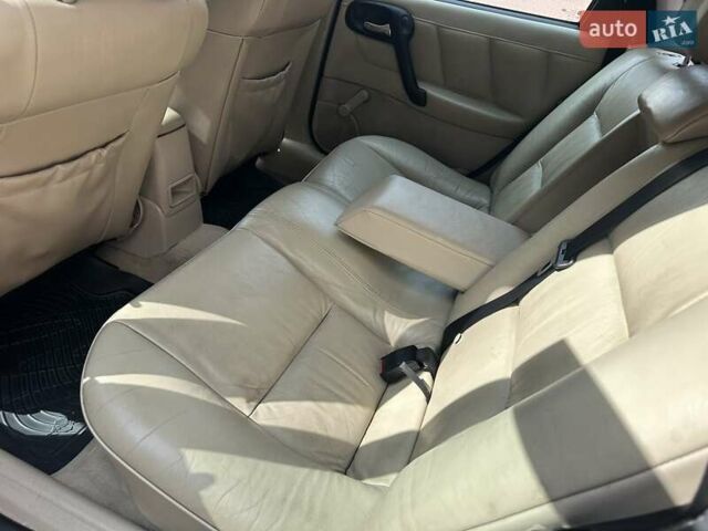 Синій Опель Вектра, об'ємом двигуна 2.2 л та пробігом 280 тис. км за 2600 $, фото 33 на Automoto.ua