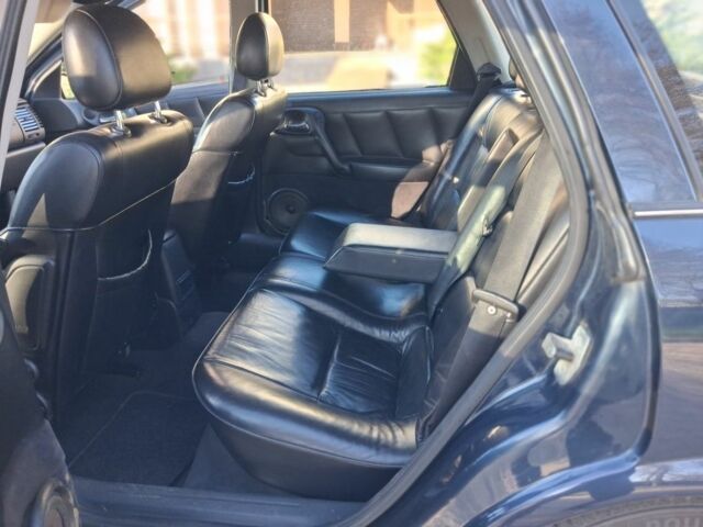 Синий Опель Вектра, объемом двигателя 2.2 л и пробегом 240 тыс. км за 2500 $, фото 8 на Automoto.ua