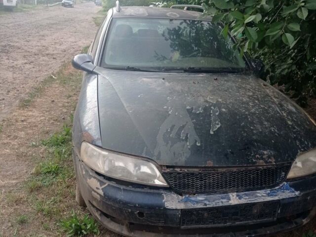 Синій Опель Вектра, об'ємом двигуна 2.2 л та пробігом 180 тис. км за 750 $, фото 3 на Automoto.ua