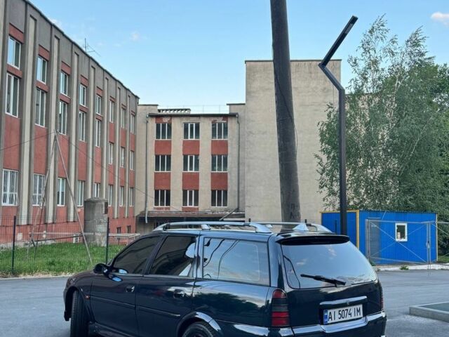 Синий Опель Вектра, объемом двигателя 2.2 л и пробегом 300 тыс. км за 4700 $, фото 3 на Automoto.ua