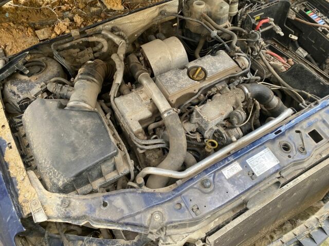 Синій Опель Вектра, об'ємом двигуна 2.2 л та пробігом 2 тис. км за 500 $, фото 5 на Automoto.ua