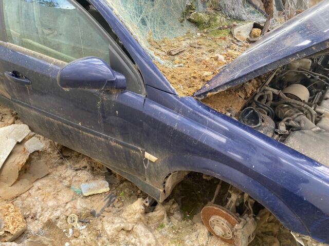 Синій Опель Вектра, об'ємом двигуна 2.2 л та пробігом 2 тис. км за 500 $, фото 3 на Automoto.ua