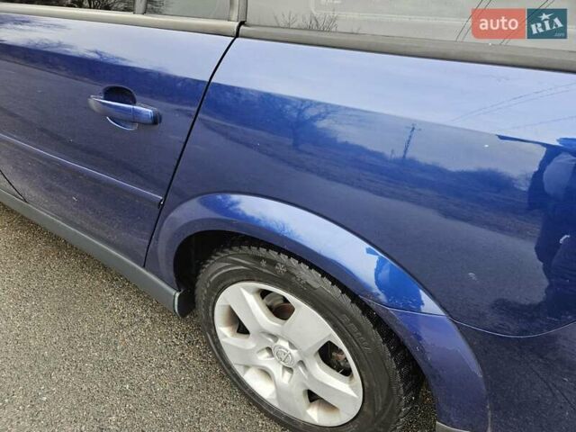 Синий Опель Вектра, объемом двигателя 2.17 л и пробегом 350 тыс. км за 3999 $, фото 23 на Automoto.ua