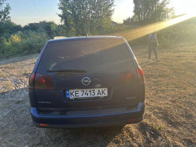 Синій Опель Вектра, об'ємом двигуна 2.2 л та пробігом 400 тис. км за 4000 $, фото 2 на Automoto.ua