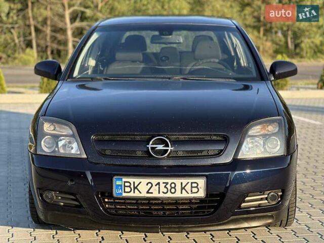 Синий Опель Вектра, объемом двигателя 2.17 л и пробегом 400 тыс. км за 2999 $, фото 1 на Automoto.ua