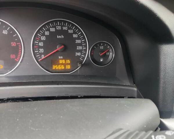 Синий Опель Вектра, объемом двигателя 2.17 л и пробегом 356 тыс. км за 3600 $, фото 11 на Automoto.ua