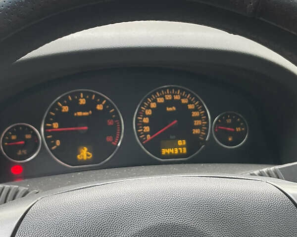 Синий Опель Вектра, объемом двигателя 2.96 л и пробегом 345 тыс. км за 1000 $, фото 7 на Automoto.ua