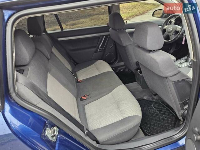 Синий Опель Вектра, объемом двигателя 2.17 л и пробегом 350 тыс. км за 3999 $, фото 18 на Automoto.ua