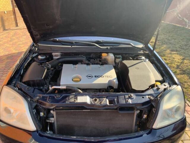 Синій Опель Вектра, об'ємом двигуна 1.8 л та пробігом 267 тис. км за 4500 $, фото 16 на Automoto.ua