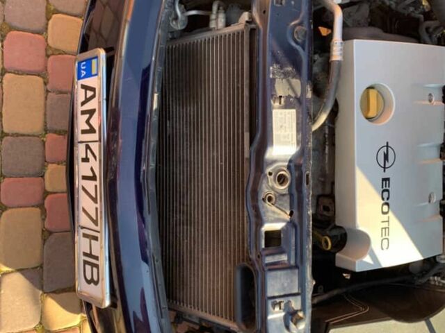 Синій Опель Вектра, об'ємом двигуна 1.8 л та пробігом 267 тис. км за 4500 $, фото 17 на Automoto.ua