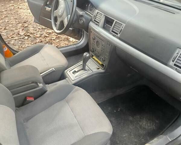 Синий Опель Вектра, объемом двигателя 2.17 л и пробегом 300 тыс. км за 4500 $, фото 5 на Automoto.ua