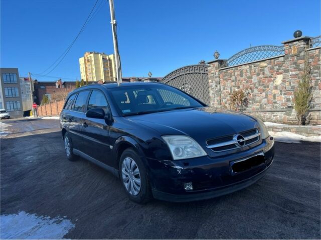 Синий Опель Вектра, объемом двигателя 2.2 л и пробегом 258 тыс. км за 2000 $, фото 1 на Automoto.ua