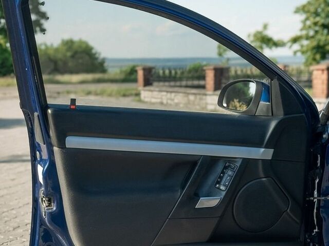Синій Опель Вектра, об'ємом двигуна 1.91 л та пробігом 349 тис. км за 3660 $, фото 37 на Automoto.ua