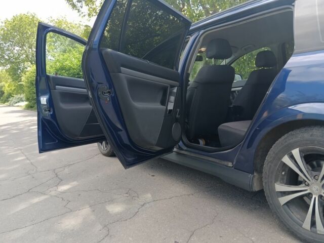 Синій Опель Вектра, об'ємом двигуна 2.2 л та пробігом 289 тис. км за 4500 $, фото 6 на Automoto.ua