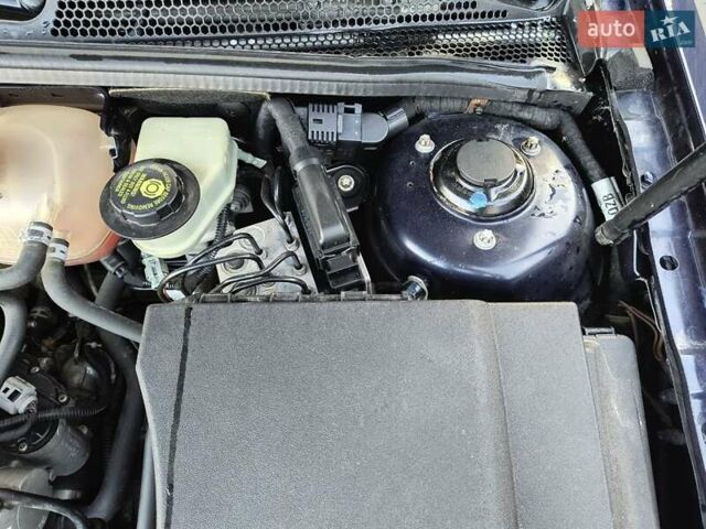 Синій Опель Вектра, об'ємом двигуна 2.2 л та пробігом 348 тис. км за 4400 $, фото 16 на Automoto.ua