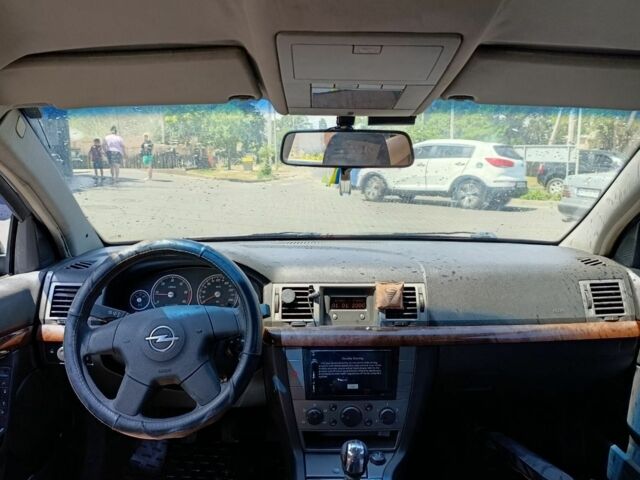 Синій Опель Вектра, об'ємом двигуна 2 л та пробігом 315 тис. км за 4400 $, фото 7 на Automoto.ua