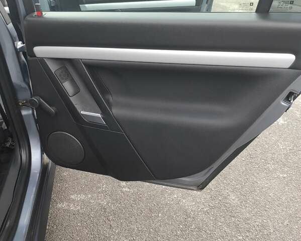 Синій Опель Вектра, об'ємом двигуна 1.8 л та пробігом 338 тис. км за 4250 $, фото 33 на Automoto.ua