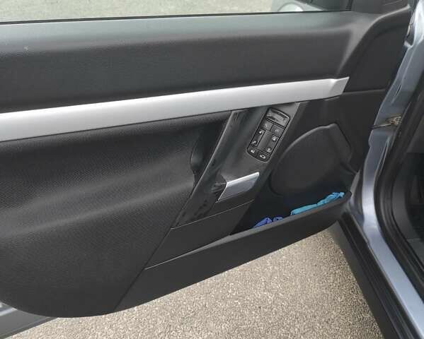 Синій Опель Вектра, об'ємом двигуна 1.8 л та пробігом 338 тис. км за 4250 $, фото 24 на Automoto.ua