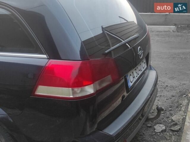 Синій Опель Вектра, об'ємом двигуна 2.2 л та пробігом 470 тис. км за 4200 $, фото 1 на Automoto.ua