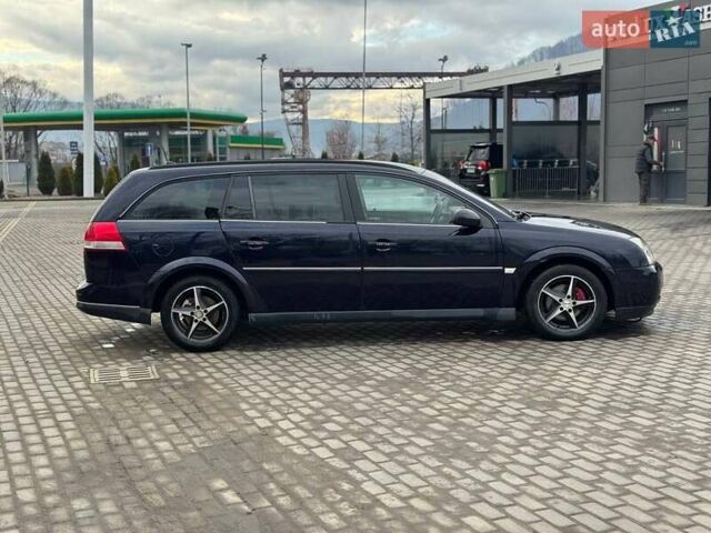 Синий Опель Вектра, объемом двигателя 1.9 л и пробегом 310 тыс. км за 2999 $, фото 7 на Automoto.ua