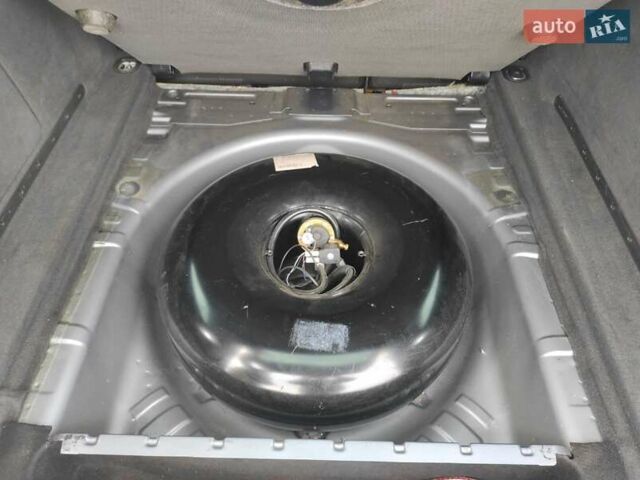 Синій Опель Вектра, об'ємом двигуна 1.8 л та пробігом 338 тис. км за 4250 $, фото 32 на Automoto.ua